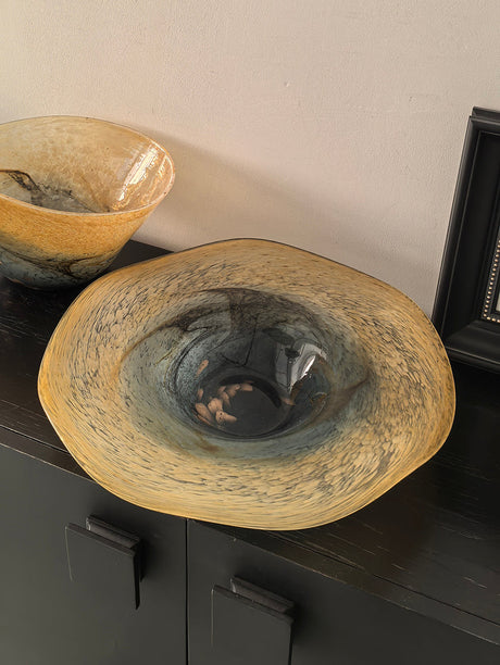 LIVETAI Alhambra Elegant Glass Decorative Fruit Plate from LIVETAI