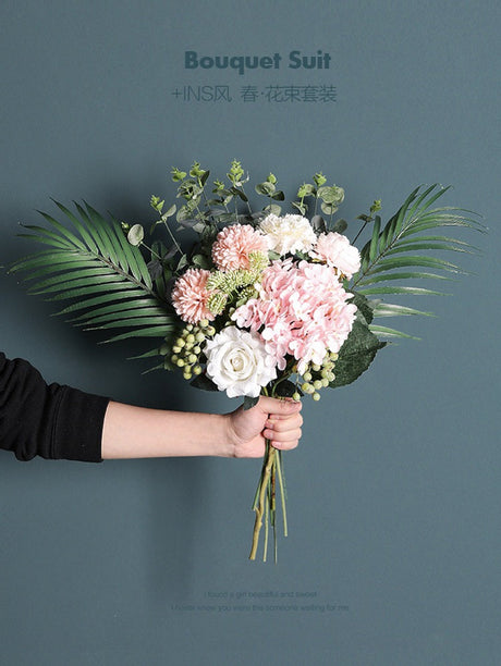 LIVETAI Araceli Elegant Nordic Simulation Flower Bouquet from LIVETAI