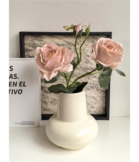 LIVETAI Aveline Elegant Round Ceramic Vase - Luxury Living Room Decor from LIVETAI
