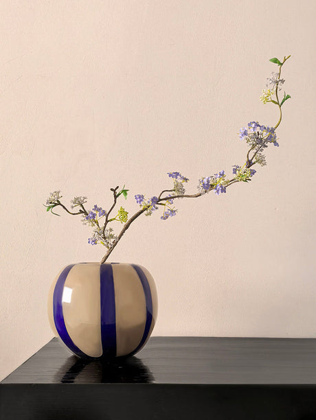LIVETAI Callidora Elegant Glass Vase Dining Table Centerpiece from LIVETAI