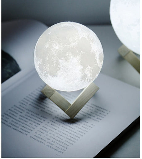 LIVETAI Esmeralda Dreamy Ambient Lantern Gift from LIVETAI