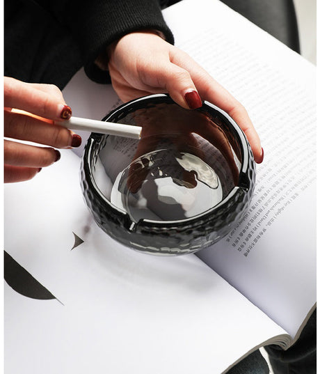 LIVETAI Fenwick Elegant Light Luxury Modern Ashtray from LIVETAI
