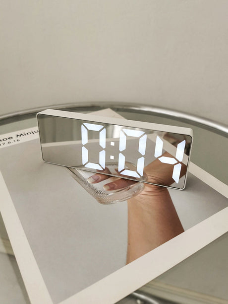 LIVETAI Ignacio Sleek Black Voice-Controlled Alarm Clock from LIVETAI
