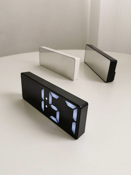 LIVETAI Ignacio Sleek Black Voice-Controlled Alarm Clock from LIVETAI