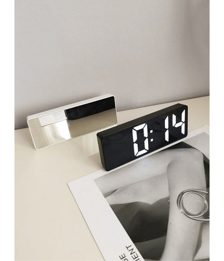 LIVETAI Ignacio Sleek Black Voice-Controlled Alarm Clock from LIVETAI