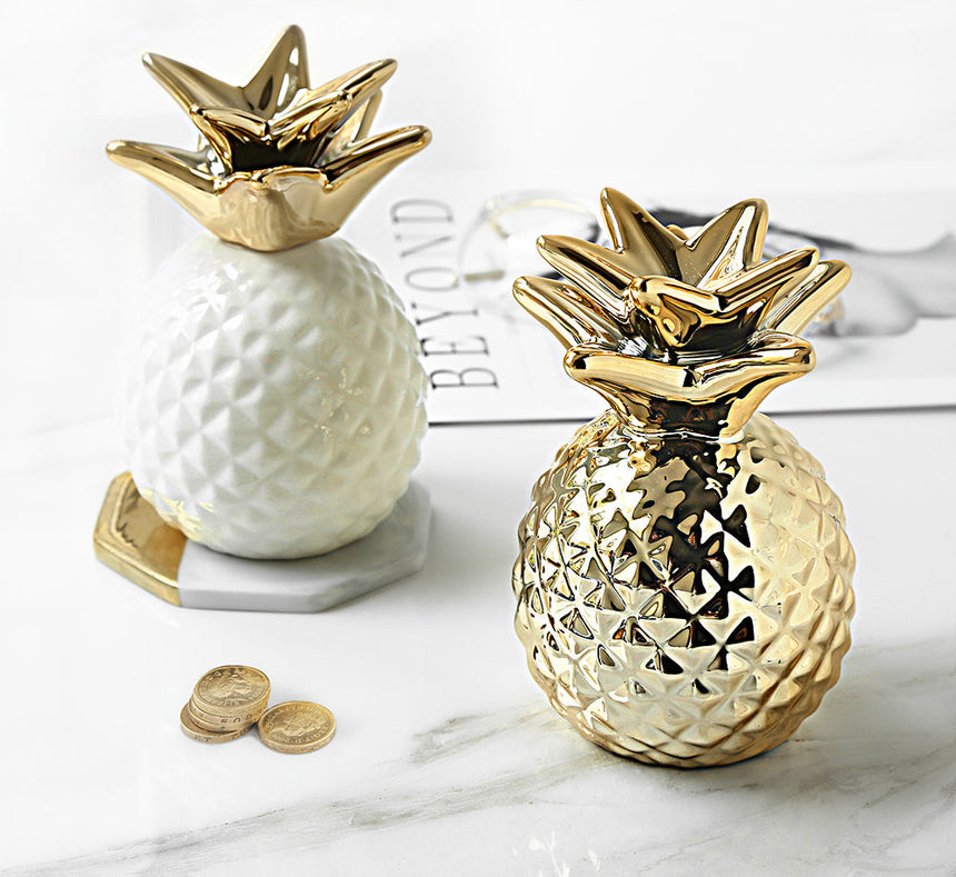 LIVETAI Isadora Elegant 5-Piece Decorative Set from LIVETAI