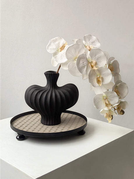 LIVETAI Isadora Elegant Black Ceramic Vase Decor from LIVETAI