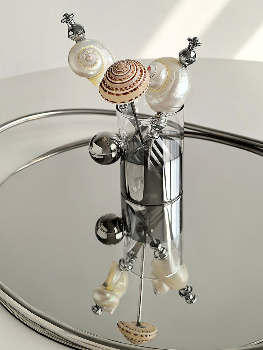 LIVETAI Isolde Charming Natural Conch Fork from LIVETAI