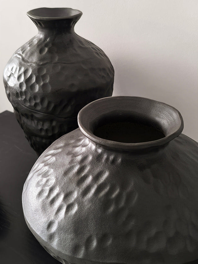 LIVETAI Juniper Elegant Retro Ceramic Vase from LIVETAI