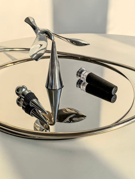 LIVETAI Marisol Elegant Vacuum Sealed Wine Stopper from LIVETAI