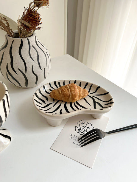 LIVETAI Marquess Hand-Painted Zebra Pattern Vase Decor from LIVETAI