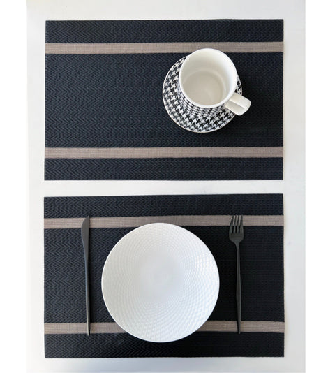 LIVETAI Santiago Elegant High-Grade Insulation Table Mat from LIVETAI