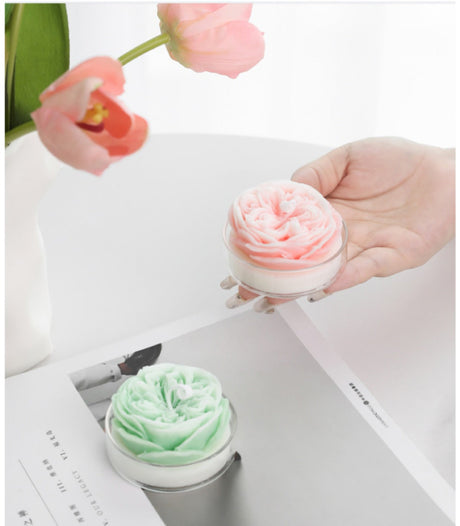 LIVETAI Santiago Floral Scented Aromatherapy Candle from LIVETAI