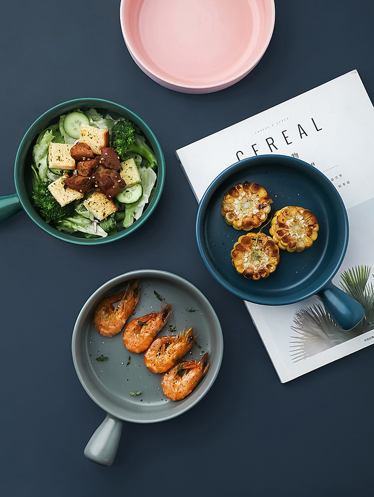 LIVETAI Seiryu Elegant Ceramic Noodle Bowl from LIVETAI