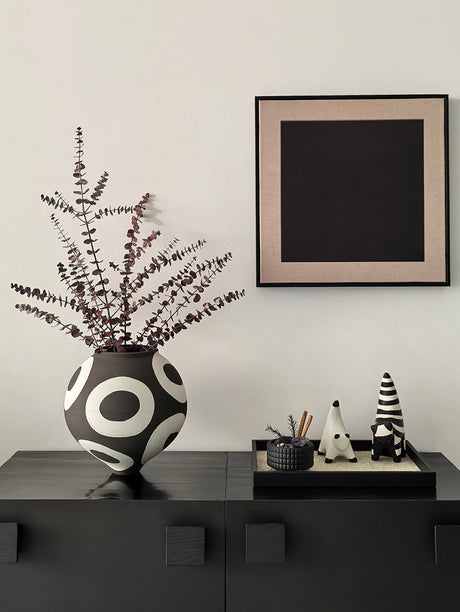 LIVETAI Takara Elegant Handcrafted Ceramic Vase from LIVETAI