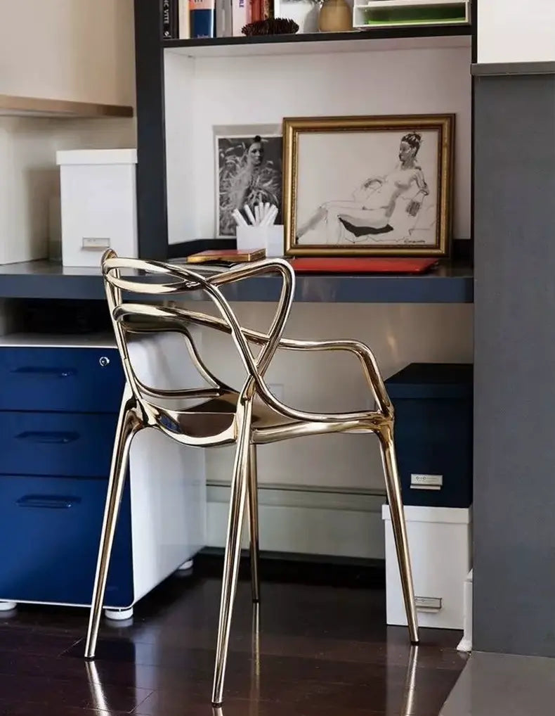MAGICIANS HOUSE Alhambra Sleek Transparent Dining Chair from MAGICIANS HOUSE