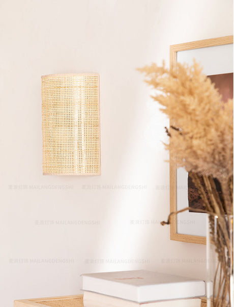 MAILANG Akihiro Elegant Minimalist Wall Sconce Light from MAILANG