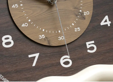 MANDELA Elowen Modern Cream Retro Wall Clock from MANDELA