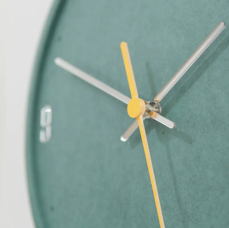MANDELA Elysium Sleek Minimalist Silent Clock from MANDELA