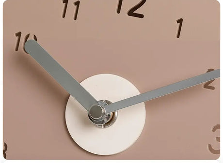 MANDELA Everly Elegant Minimalist Clock from MANDELA