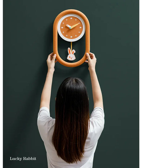 MANDELA Isolde Artistic Trendsetter Clock Decor from MANDELA