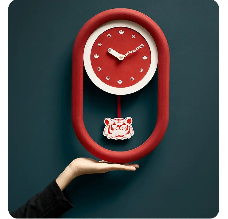 MANDELA Isolde Artistic Trendsetter Clock Decor from MANDELA