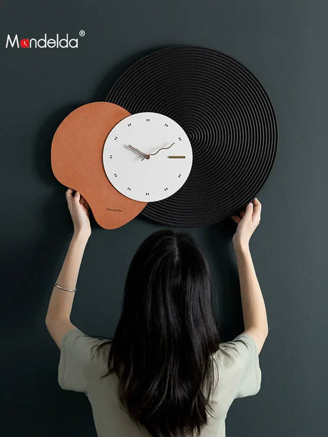 MANDELA Isolde Minimalist Luxurious Decorative Clock from MANDELA
