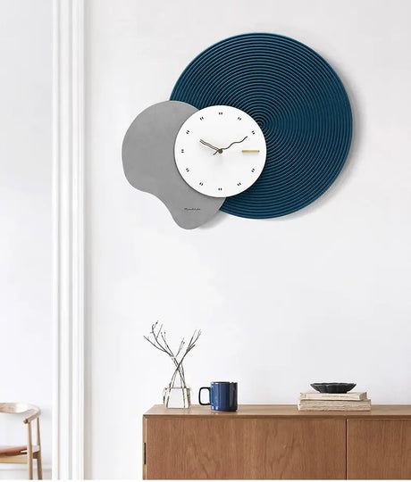 MANDELA Isolde Minimalist Luxurious Decorative Clock from MANDELA