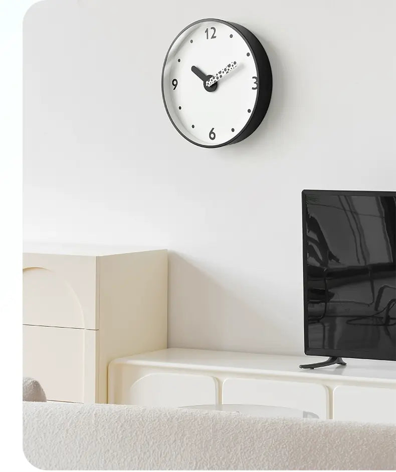 MANDELA Isolde Minimalistic Scandinavian Wall Watch - Light Luxury Design from MANDELA
