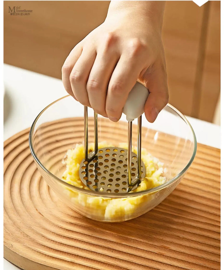 MH Aislinn Innovative Baby Food Maker from MH