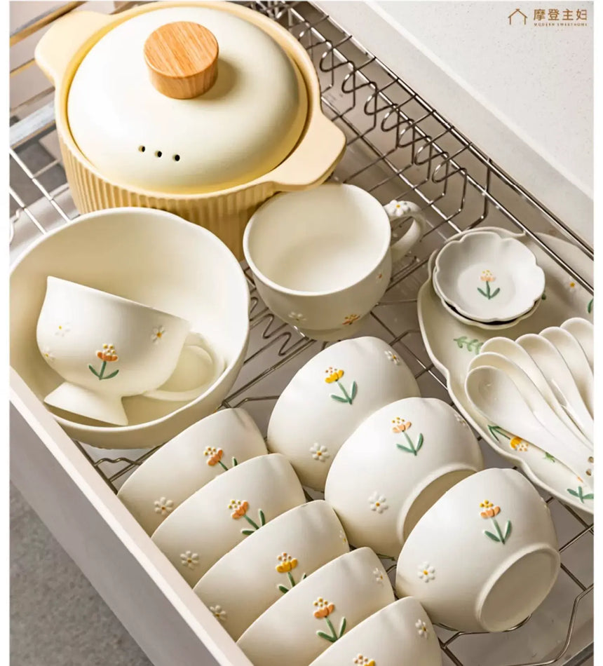 MH Elowen Vibrant Ceramic Chopstick Set from MH