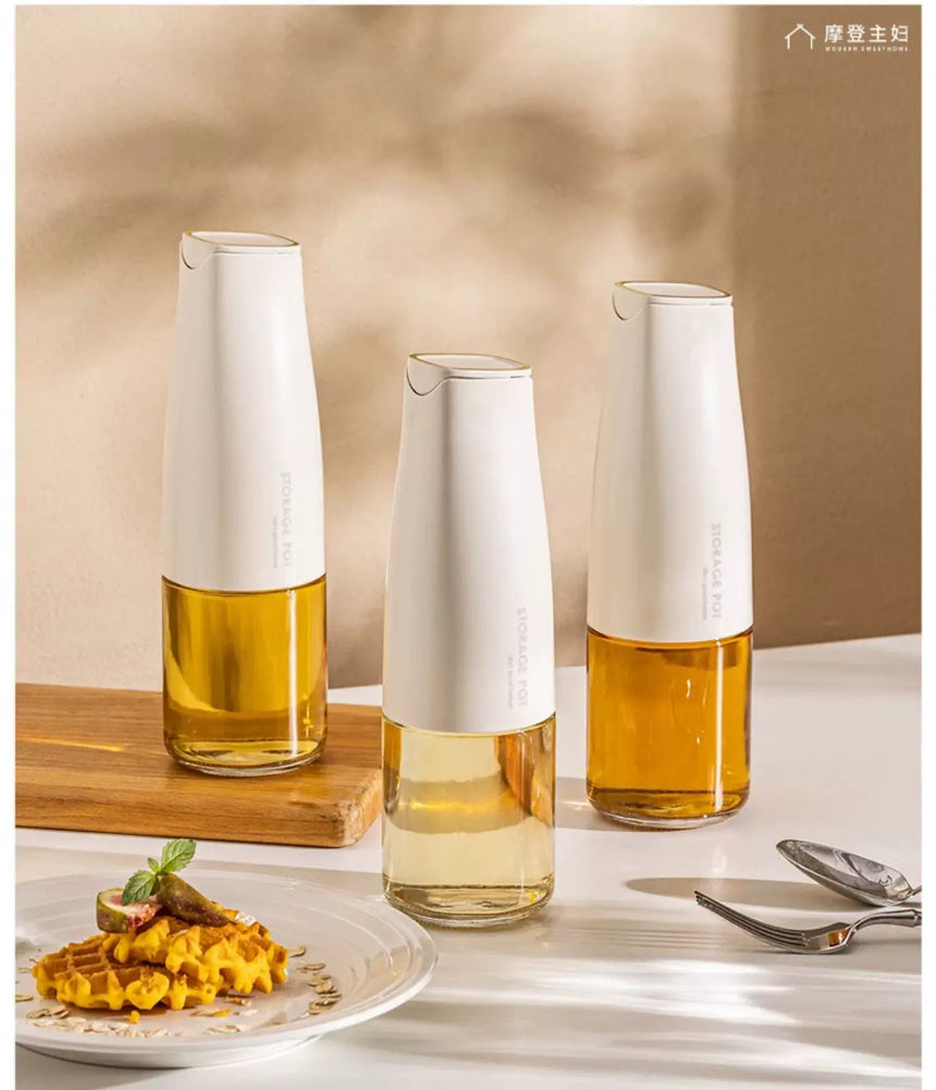 MH Isadora Effortless Pouring Automatic Oil Tank Set from MH