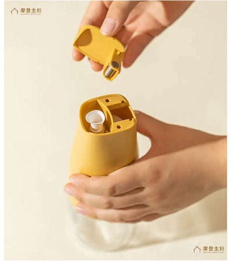 MH Isadora Effortless Pouring Automatic Oil Tank Set from MH