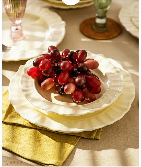 MH Isolde Chic Elegant Dinner Plate Tableware from MH