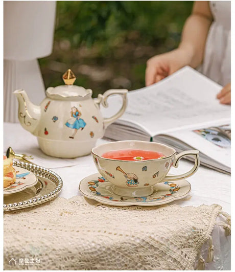 MH Isolde Elegant Porcelain Teapot Set from MH