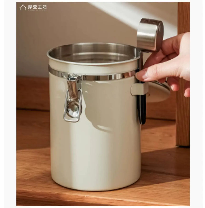 MH Santiago Versatile Airtight Storage Box from MH