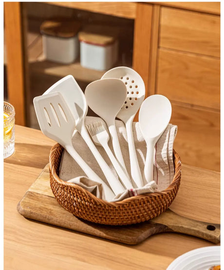 MH Valentina High-Temperature Nonstick Stir Fry Spatula from MH