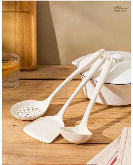 MH Valentina High-Temperature Nonstick Stir Fry Spatula from MH