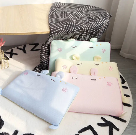 MISMAIN Elowen Cozy Universal Pillow for Young Students from MISMAIN