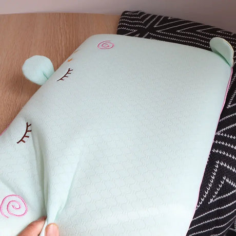 MISMAIN Elowen Cozy Universal Pillow for Young Students from MISMAIN