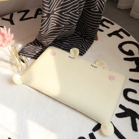 MISMAIN Elowen Cozy Universal Pillow for Young Students from MISMAIN