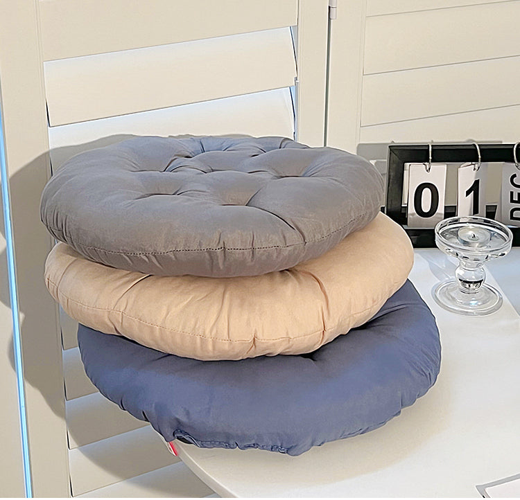 MI XIAOXIAO Alhambra Cozy Increased Thickness Winter Pillow from MI XIAOXIAO