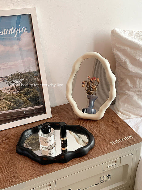 MI XIAOXIAO Amaya Elegant Compact Mirror - Standable Desktop Makeup Type from MI XIAOXIAO