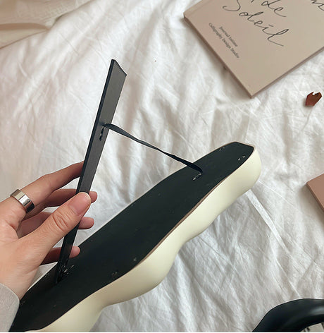 MI XIAOXIAO Amaya Elegant Compact Mirror - Standable Desktop Makeup Type from MI XIAOXIAO