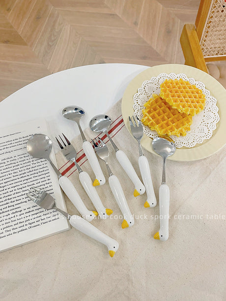MI XIAOXIAO Elowen Playful Eco-Friendly Cutlery Set from MI XIAOXIAO