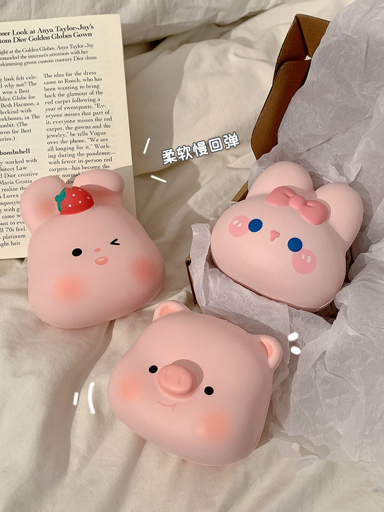 MI XIAOXIAO Santiago Sparkly Stress-Relief Slime Jewelry from MI XIAOXIAO