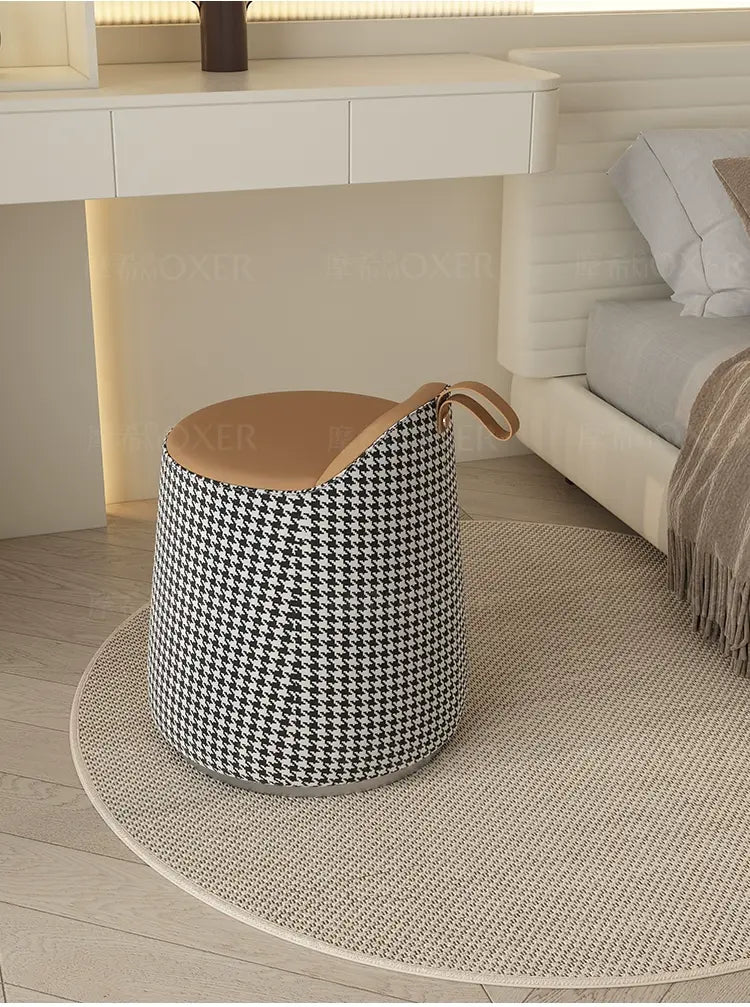 MOXER Ikebana Elegant Cream Makeup Stool from MOXER