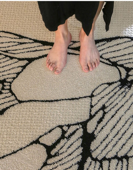 MOXI Elowen Plush Eco-Friendly Round Carpet from MOXI
