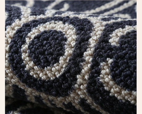 MOXI Valentina Vibrant Retro Wool Round Carpet from MOXI
