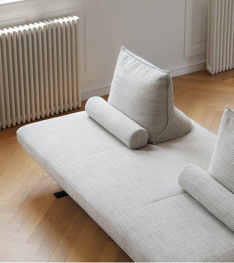 MOYU Adriano Elegant Minimalist Handrail Luxury Fabric Sofa from MOYU